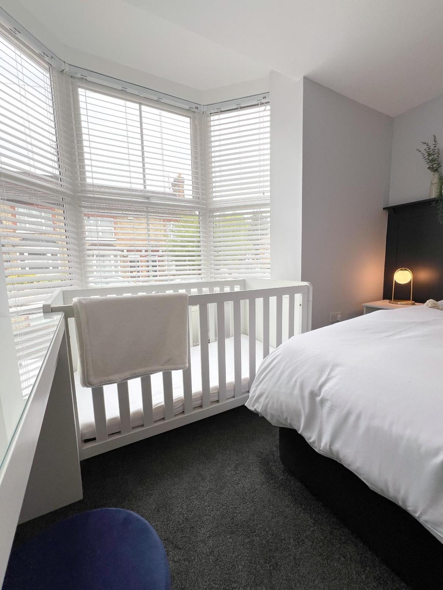 Campbells Crib Apartment Maidstone Exterior photo